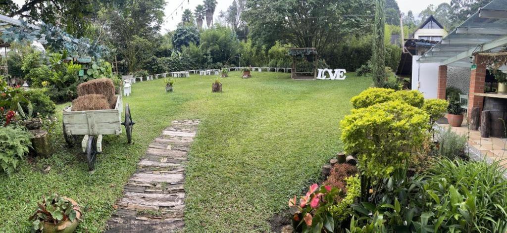 Hotel Casa Madero Envigado Dış mekan fotoğraf
